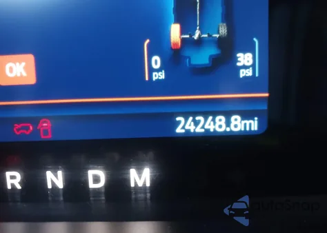 2023 Ford Bronco Wildtrak z USA, uszkodzony, nr VIN 1FMEE5DP4PLB39967